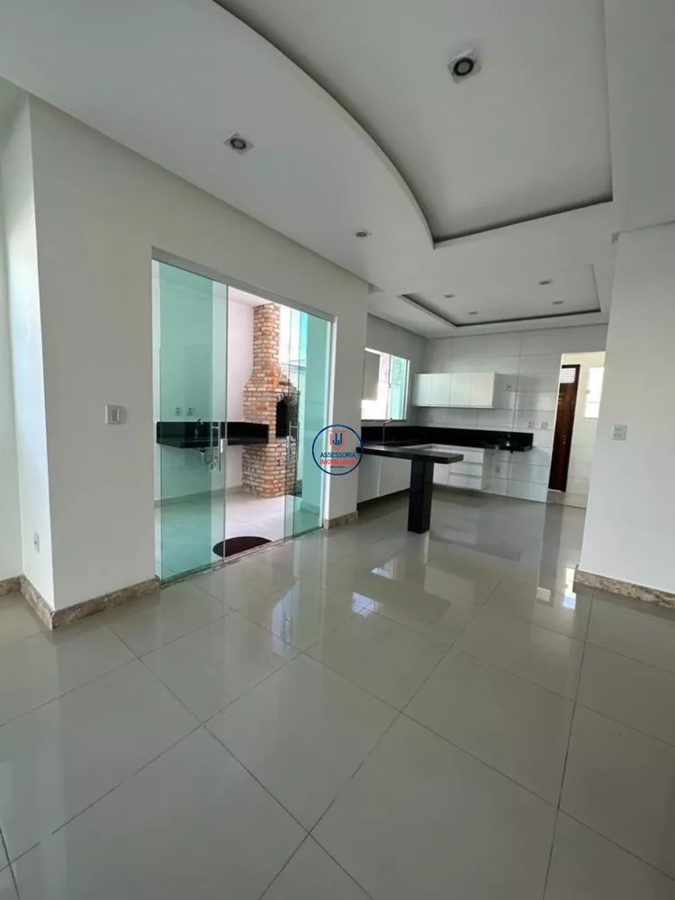 Casa, 3 quartos, 160 m² - Foto 2