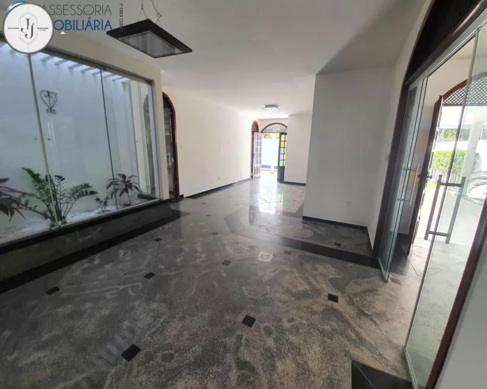 Casa à venda com 4 quartos, 342m² - Foto 10