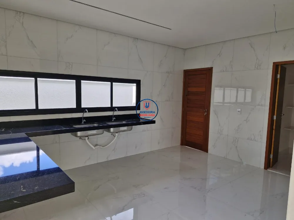 Casa, 3 quartos, 240 m² - Foto 10