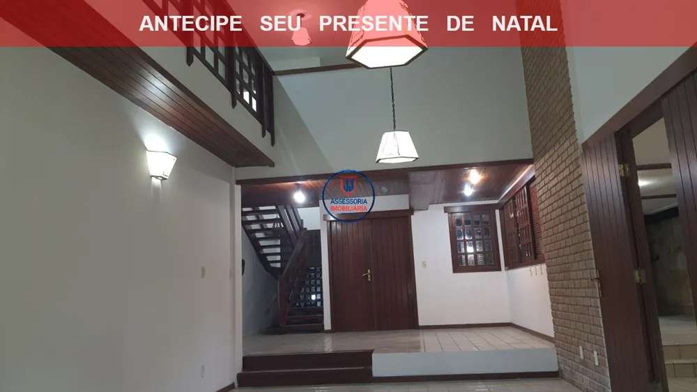 Casa, 5 quartos, 339 m² - Foto 1