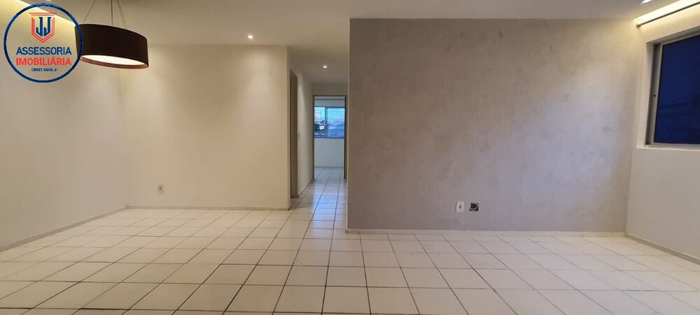Apartamento à venda com 3 quartos, 74m² - Foto 1