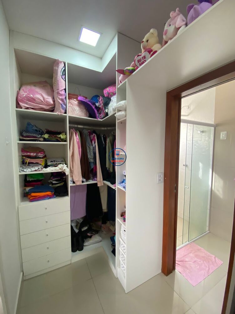 Casa à venda com 3 quartos, 208m² - Foto 21