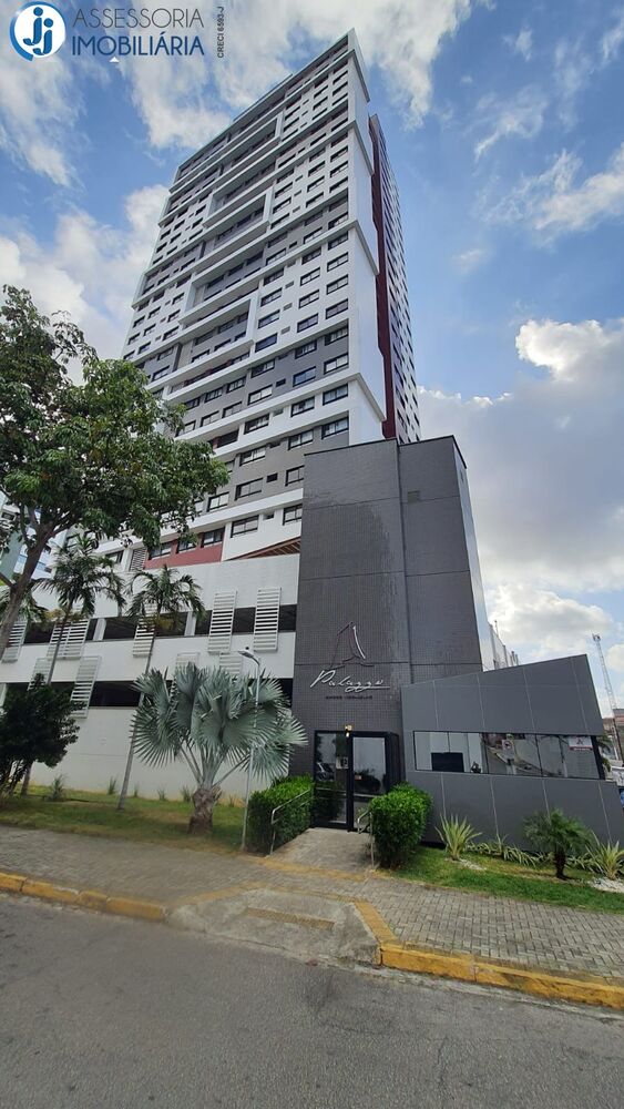 Apartamento à venda com 3 quartos, 90m² - Foto 1