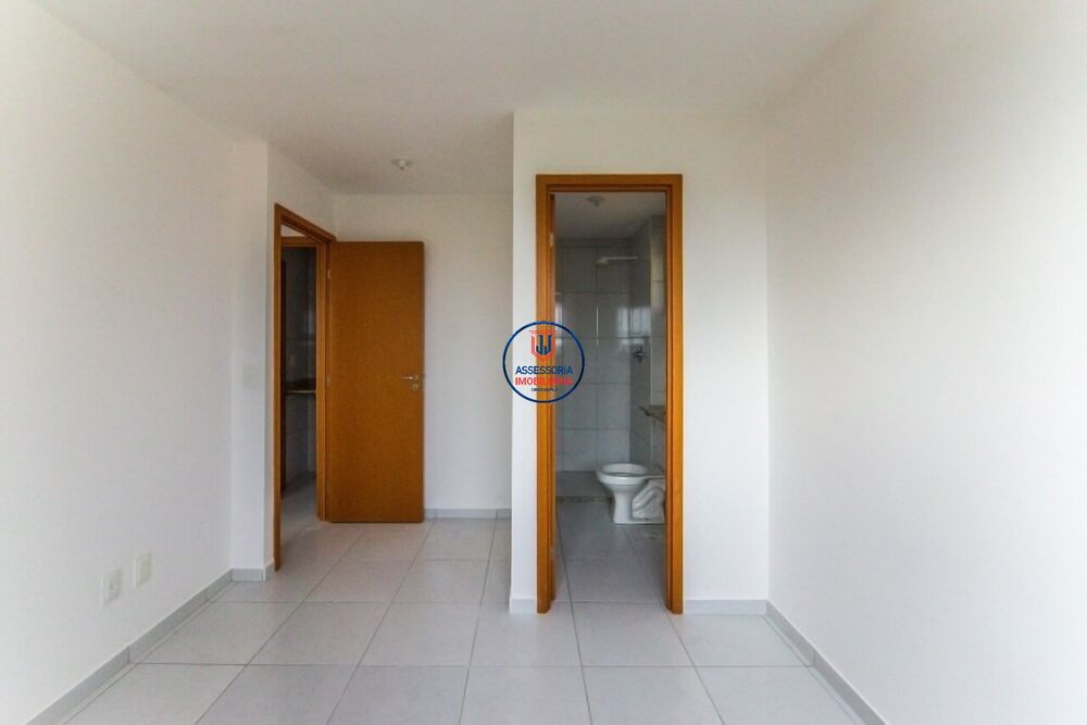 Apartamento à venda com 3 quartos, 70m² - Foto 3