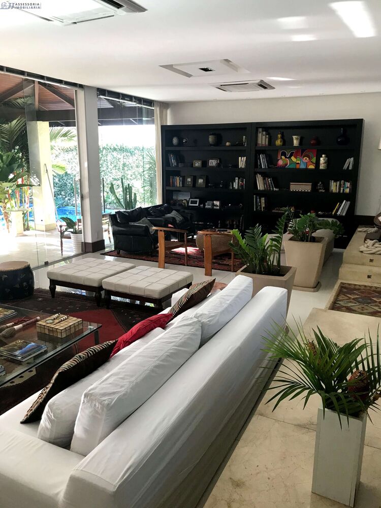 Casa à venda com 6 quartos, 760m² - Foto 3