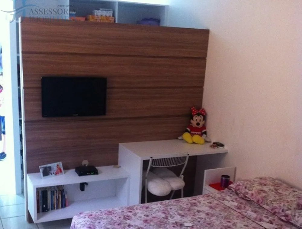Casa, 4 quartos, 220 m² - Foto 12