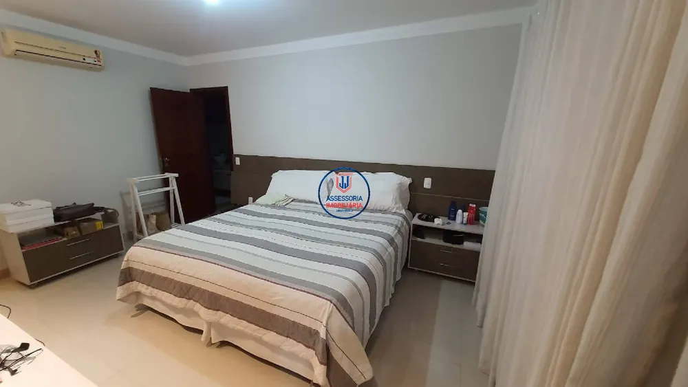 Casa, 3 quartos, 240 m² - Foto 8
