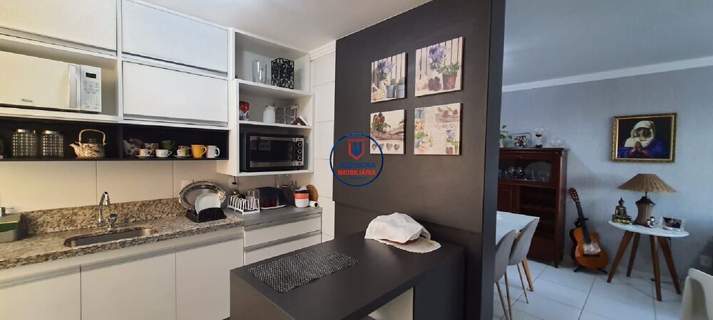 Apartamento à venda com 3 quartos, 101m² - Foto 3