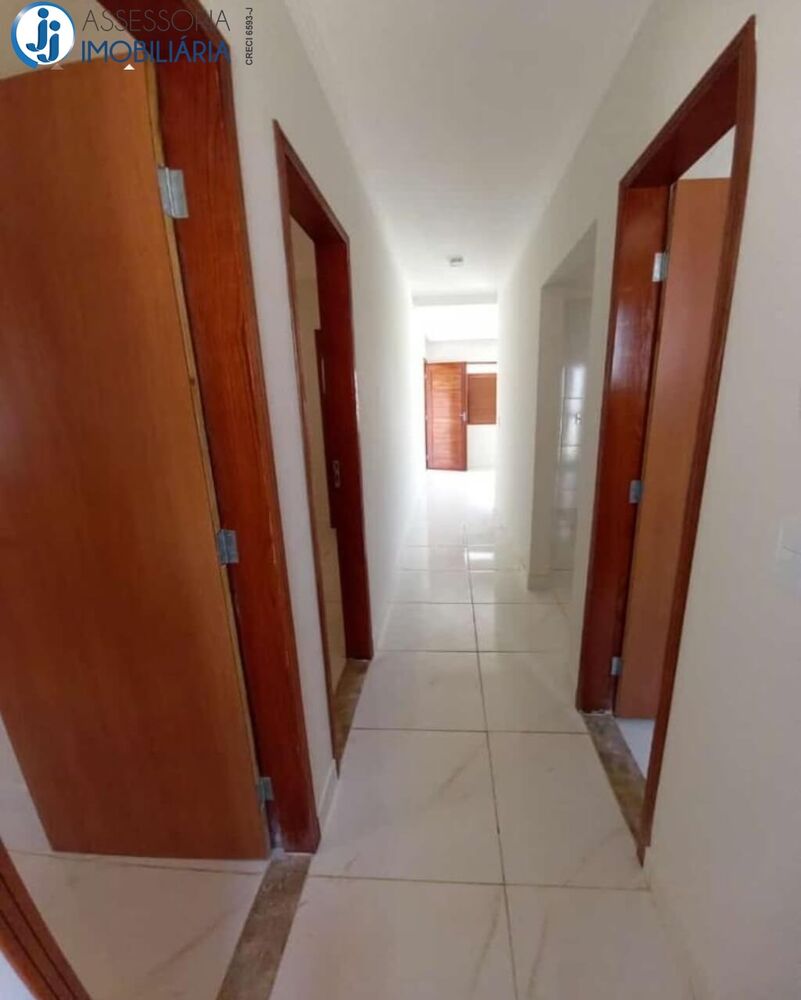 Casa à venda com 2 quartos, 72m² - Foto 7