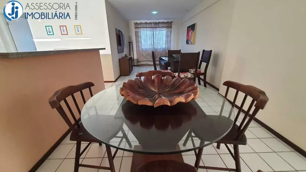 Apartamento à venda com 3 quartos, 98m² - Foto 1