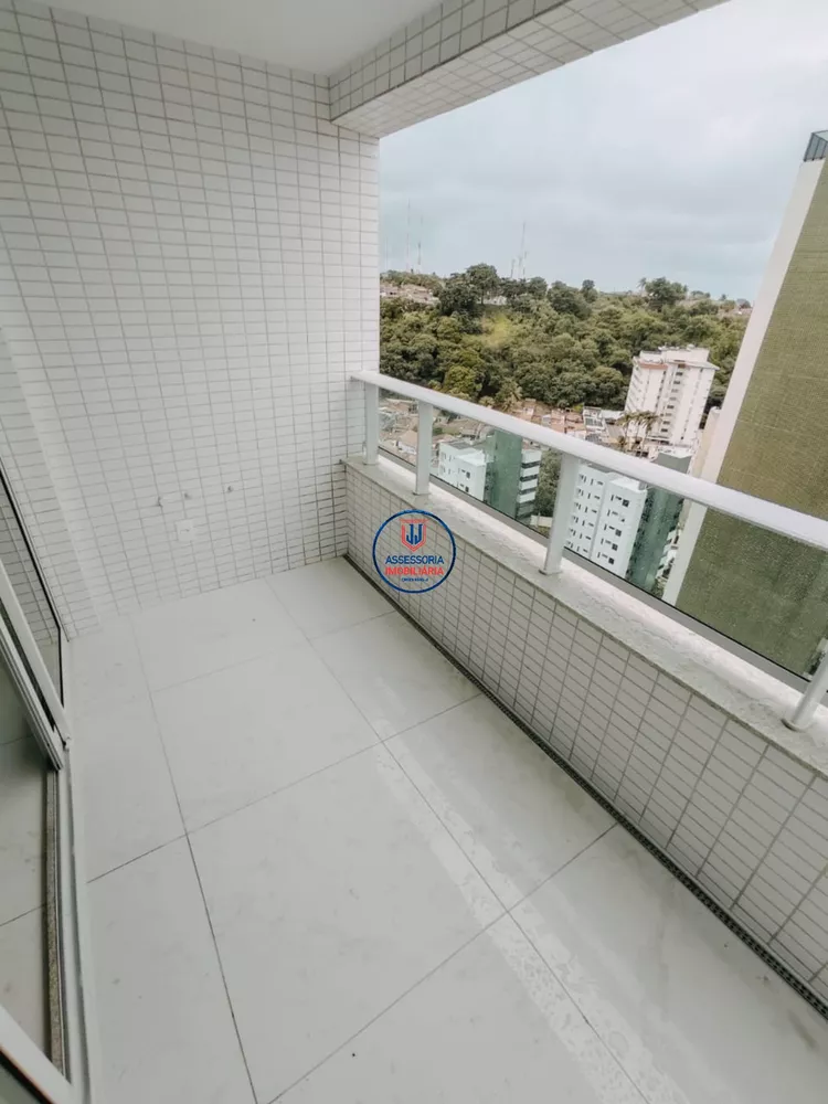 Apartamento à venda com 3 quartos, 88m² - Foto 2