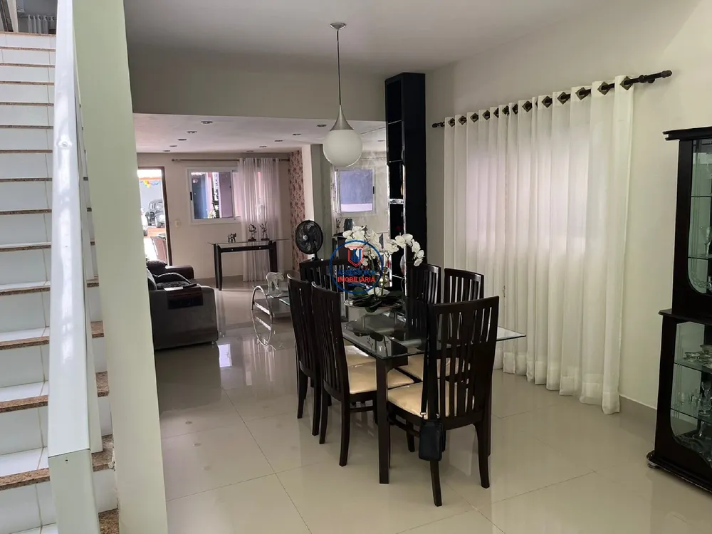 Casa, 4 quartos, 210 m² - Foto 6