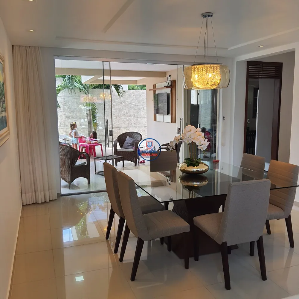 Casa, 3 quartos, 250 m² - Foto 1