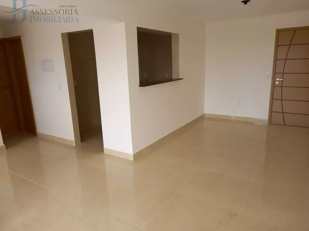 Apartamento à venda com 3 quartos, 67m² - Foto 1