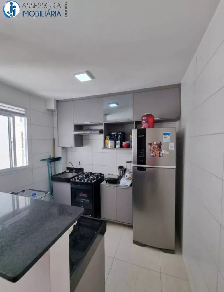 Apartamento à venda com 2 quartos, 42m² - Foto 10