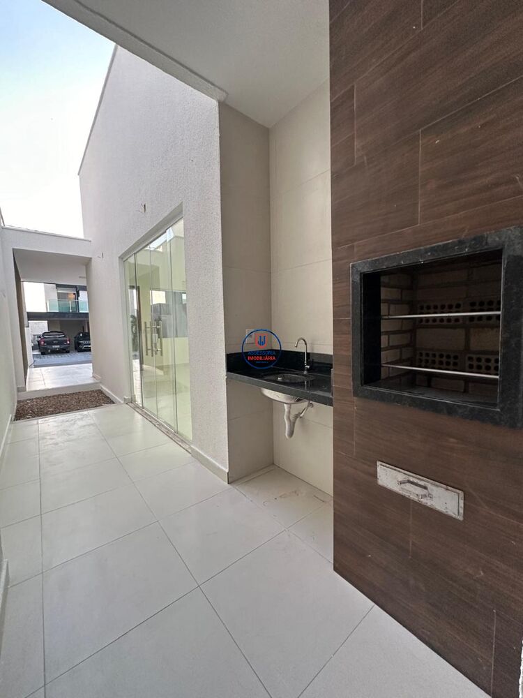Casa à venda com 3 quartos, 123m² - Foto 13
