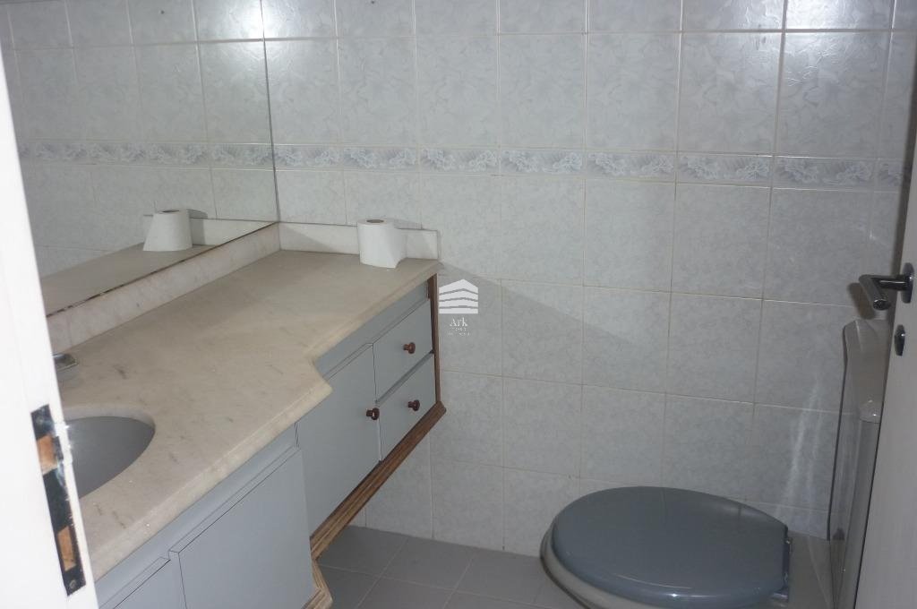 Apartamento para alugar com 4 quartos, 265m² - Foto 22