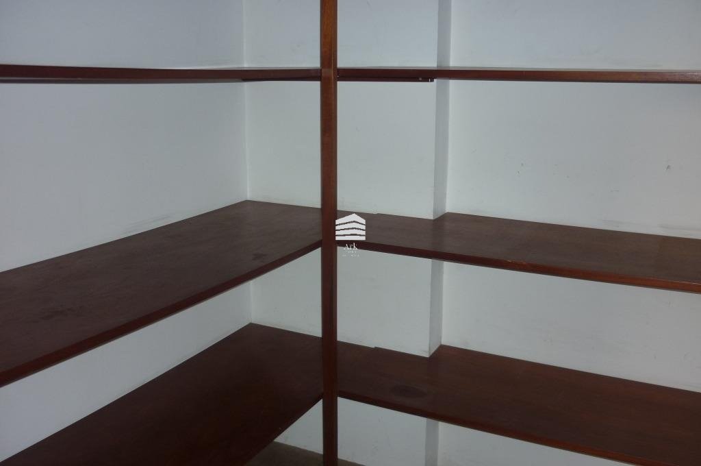 Apartamento para alugar com 4 quartos, 265m² - Foto 12