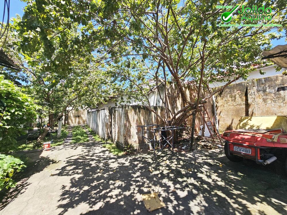 Casa à venda com 5 quartos, 1067m² - Foto 6