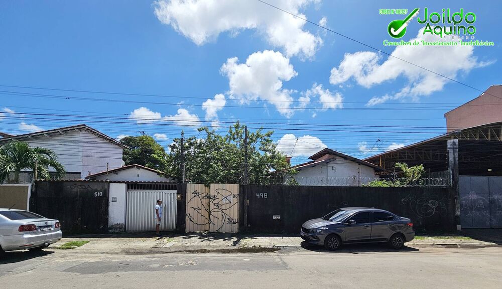 Casa à venda com 5 quartos, 1067m² - Foto 1