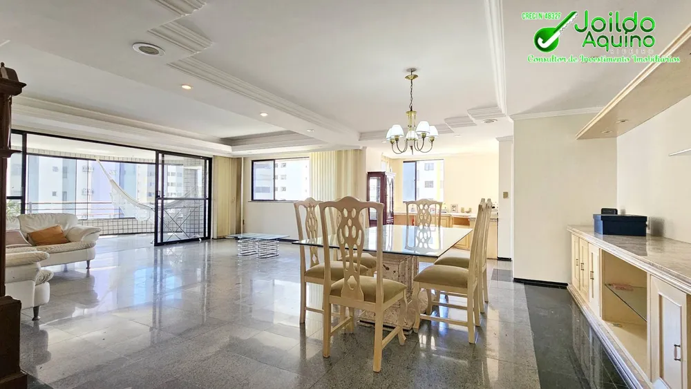 Apartamento, 3 quartos, 203 m² - Foto 1