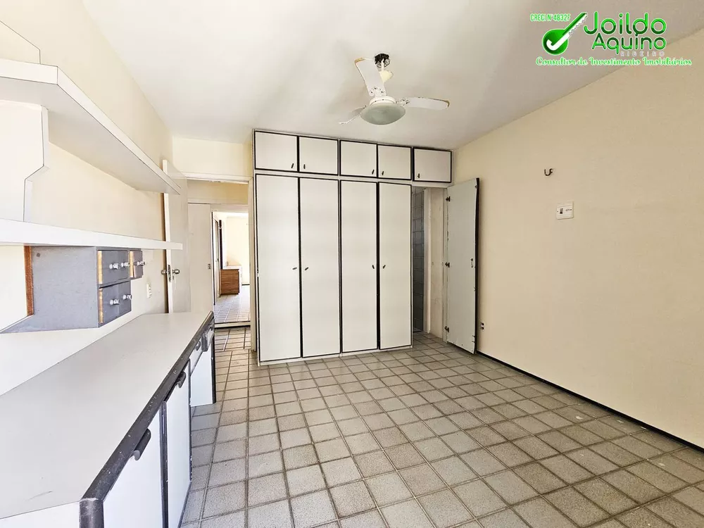 Apartamento à venda com 3 quartos, 264m² - Foto 16