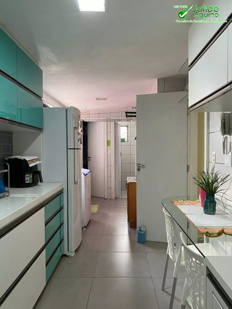 Apartamento à venda com 3 quartos, 97m² - Foto 17