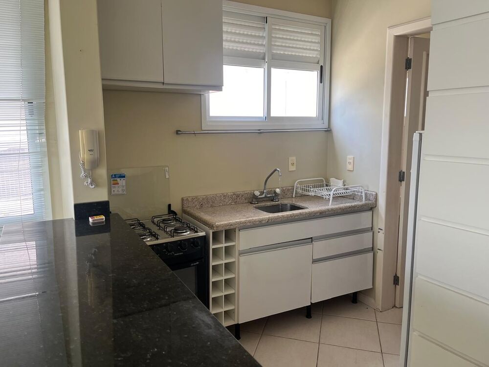 Apartamento à venda com 2 quartos, 63m² - Foto 1