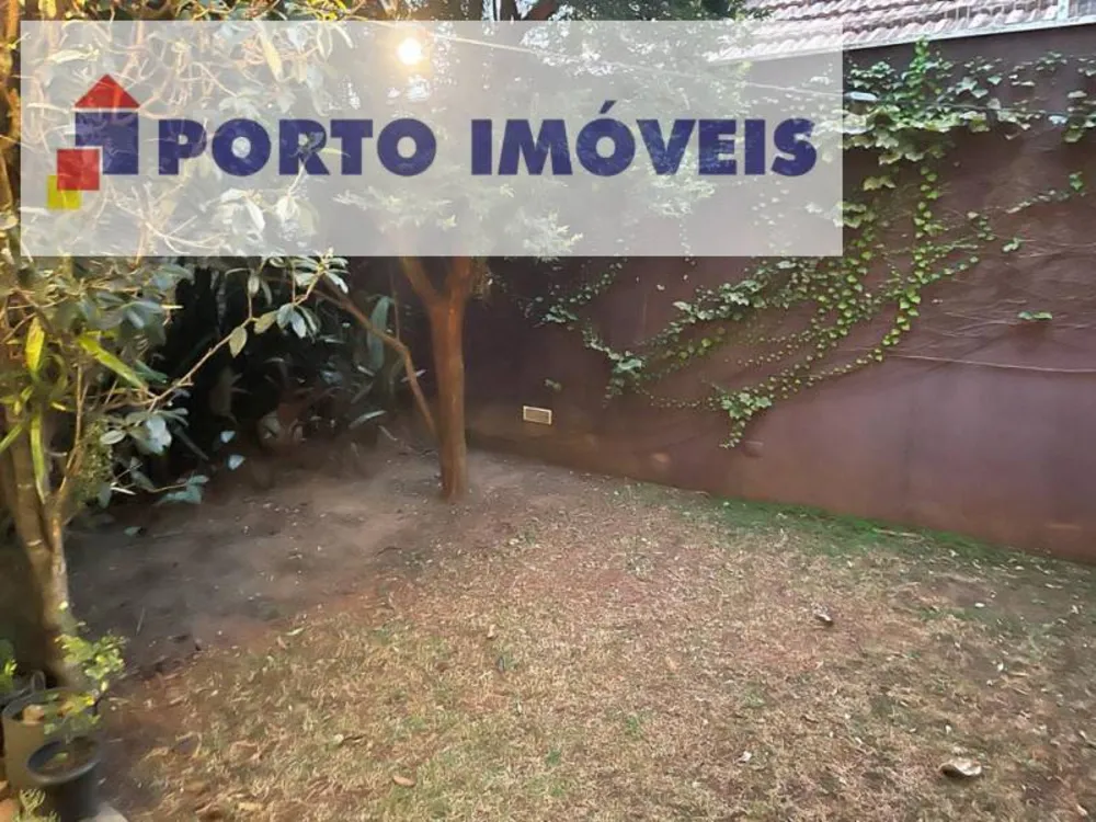 Sobrado, 6 quartos, 220 m² - Foto 1