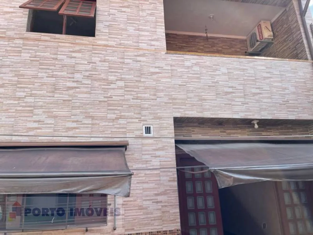 Casa, 3 quartos, 240 m² - Foto 4