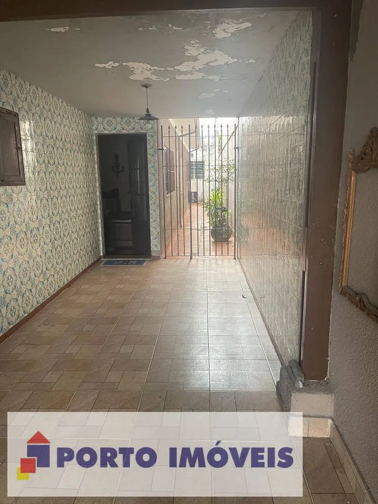 Casa, 3 quartos, 220 m² - Foto 2