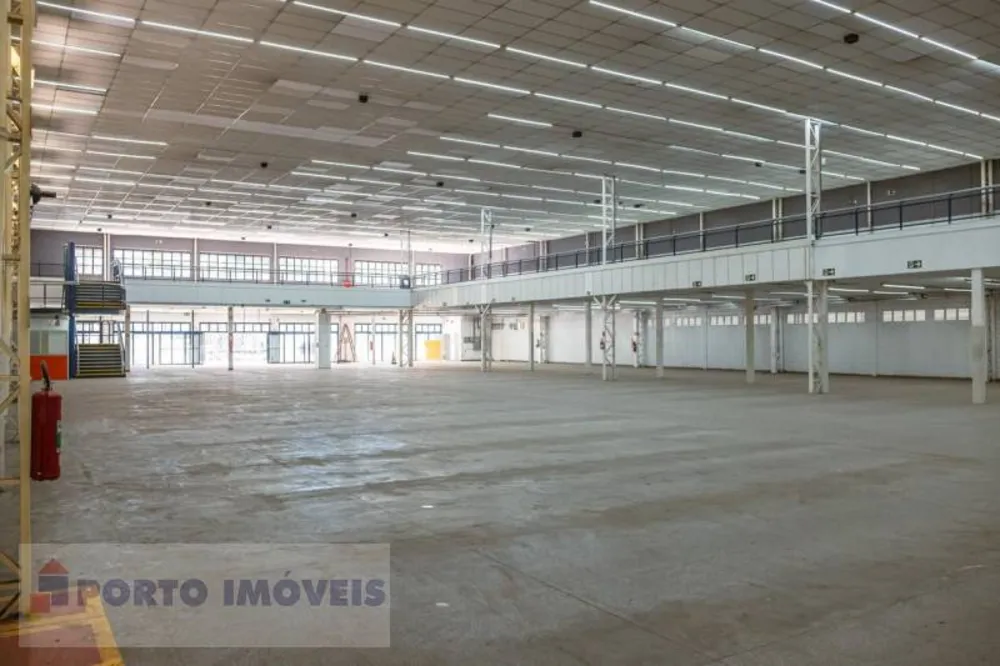 Depósito-Galpão, 4536 m² - Foto 1
