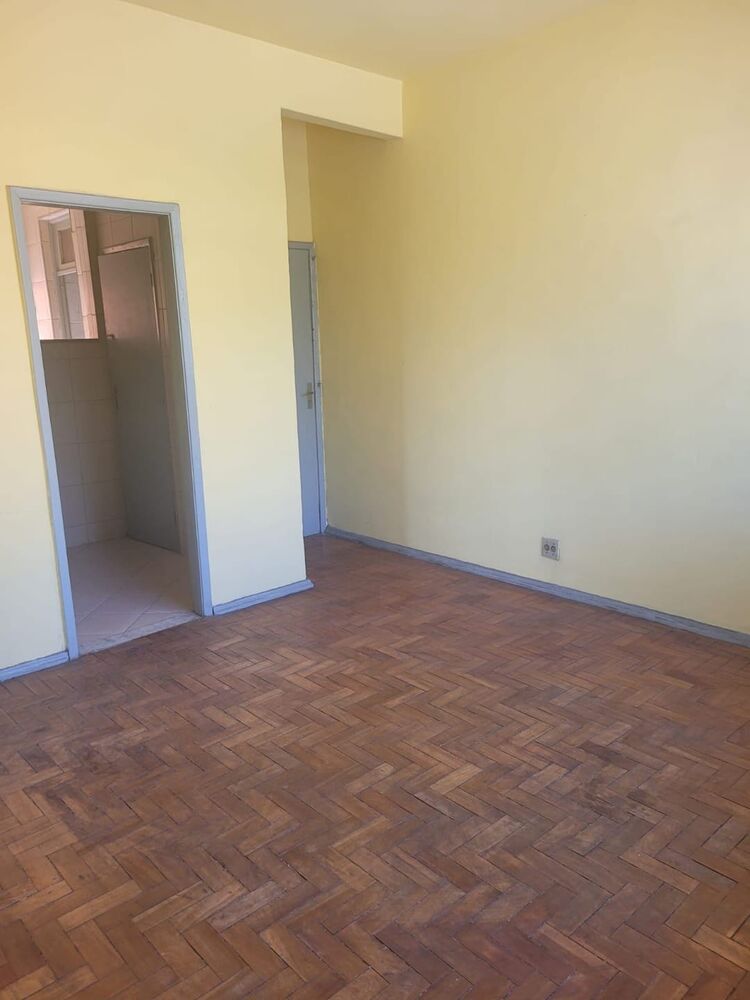 Apartamento à venda com 2 quartos, 60m² - Foto 2