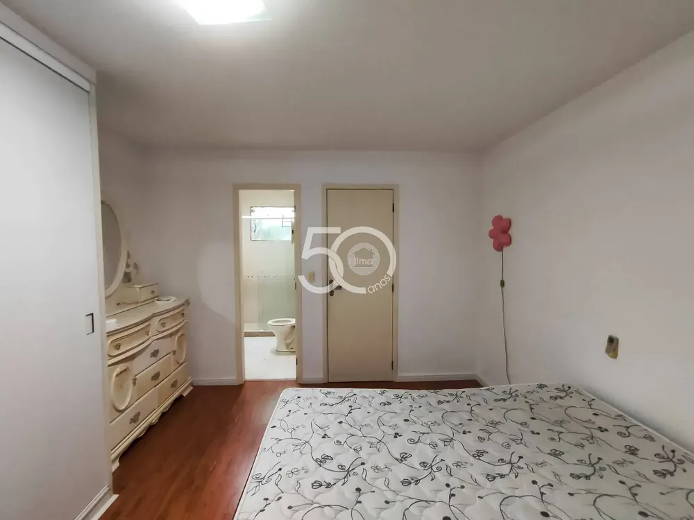 Casa, 5 quartos, 200 m² - Foto 33
