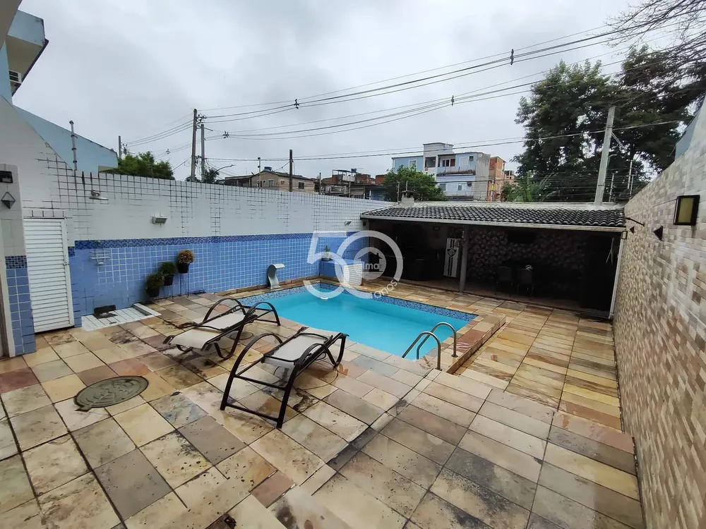 Casa, 5 quartos, 200 m² - Foto 4