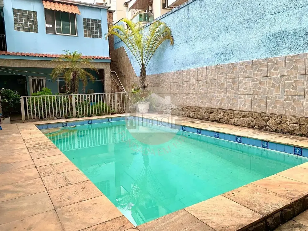 Casa, 3 quartos, 286 m² - Foto 2