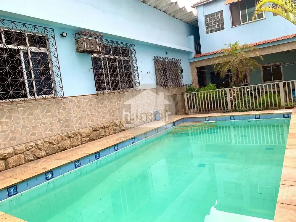 Casa, 3 quartos, 286 m² - Foto 1