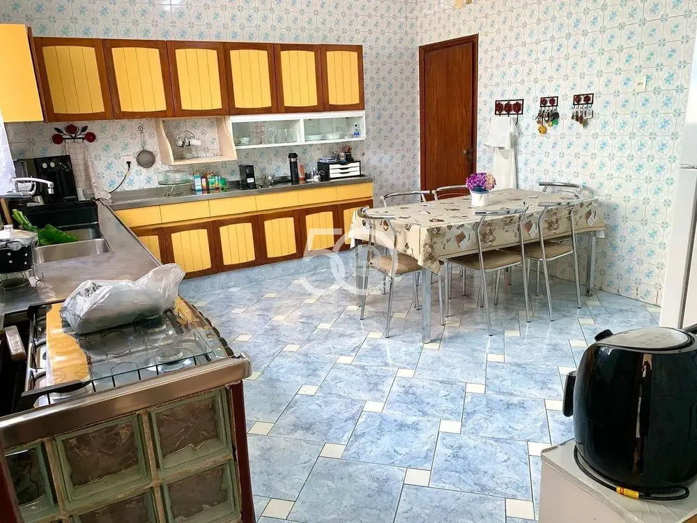 Casa, 3 quartos, 286 m² - Foto 54
