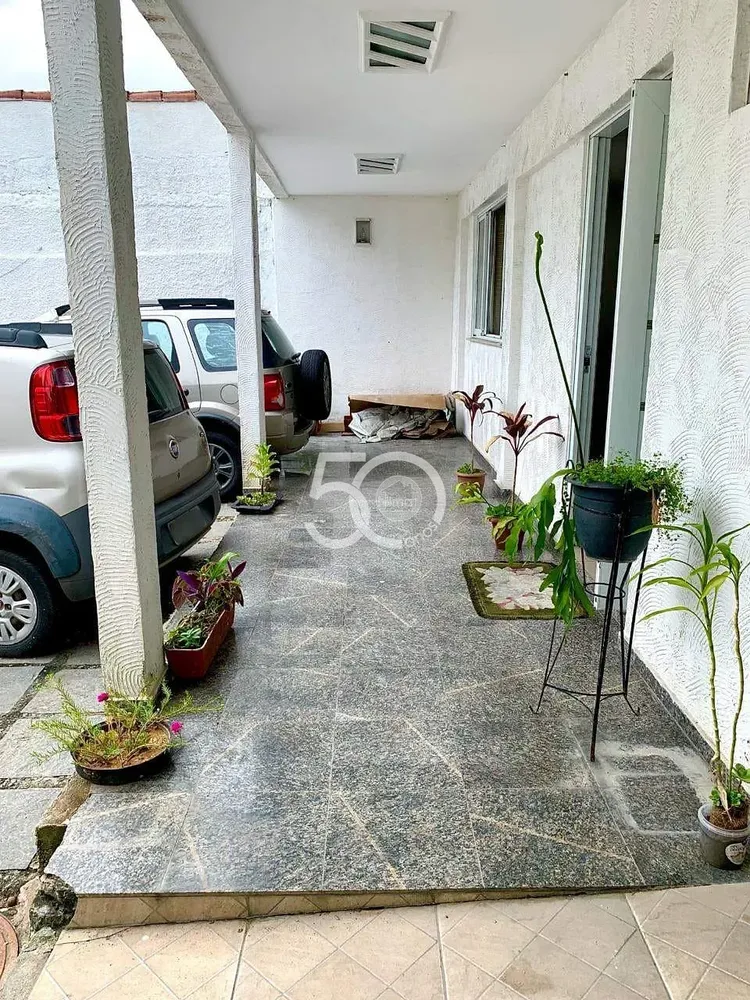 Casa, 3 quartos, 236 m² - Foto 3