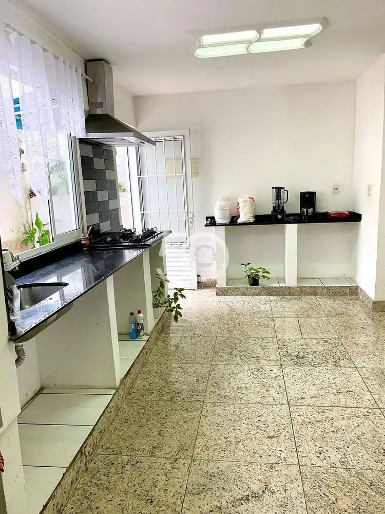 Casa, 3 quartos, 236 m² - Foto 10
