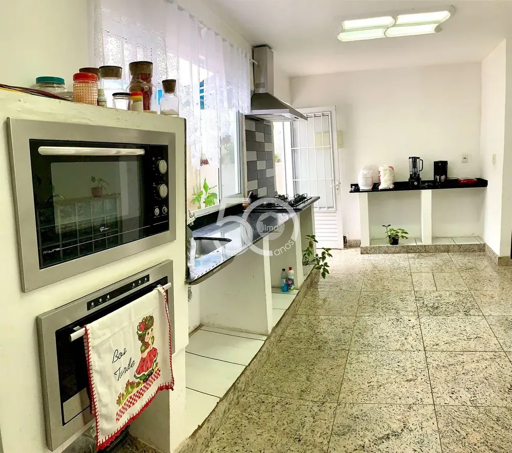 Casa, 3 quartos, 236 m² - Foto 9