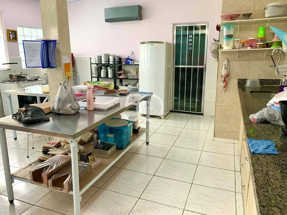 Casa, 3 quartos, 286 m² - Foto 31
