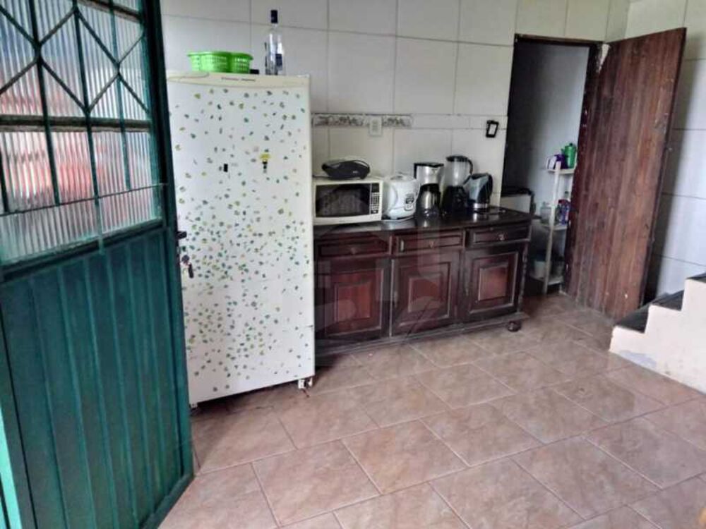 Casa à venda com 2 quartos, 130m² - Foto 4
