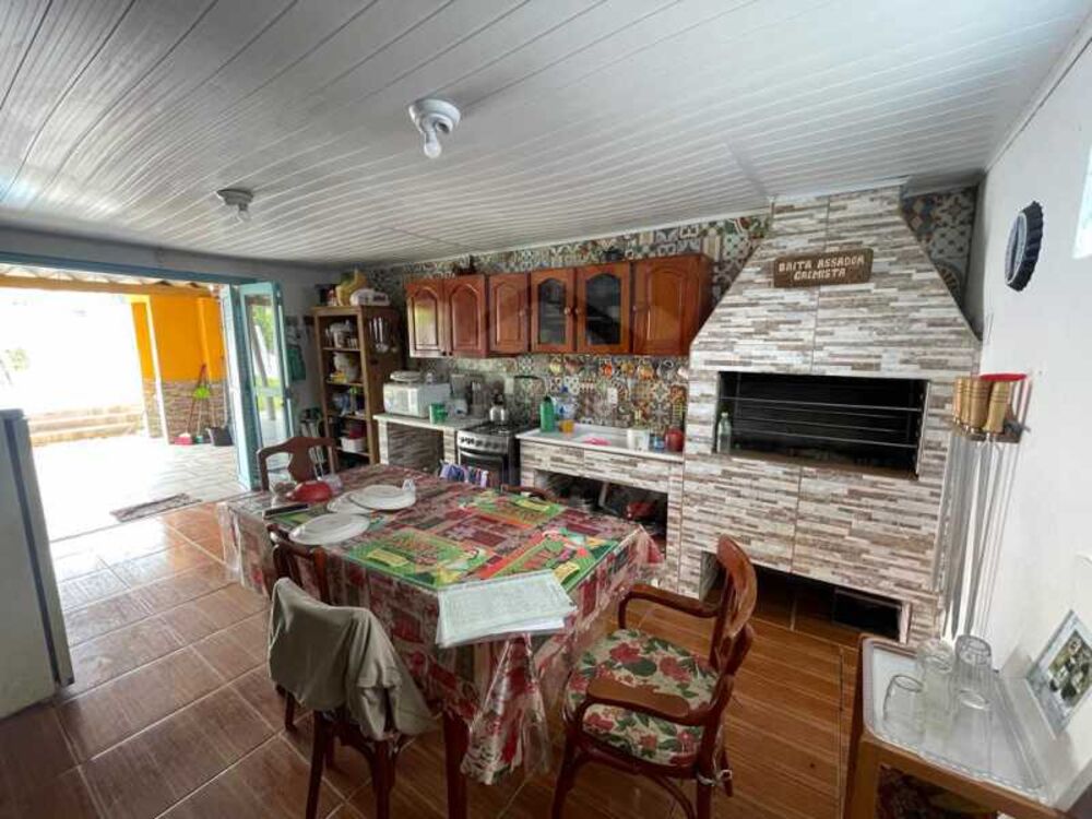 Casa à venda com 4 quartos, 140m² - Foto 3