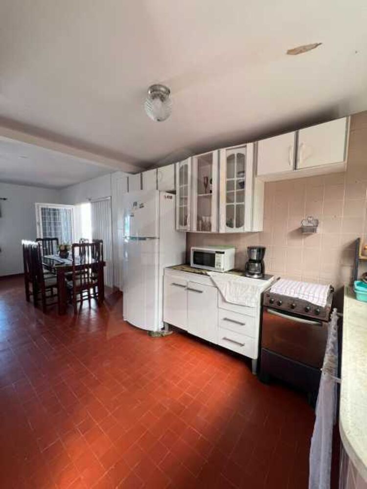 Casa à venda com 4 quartos, 150m² - Foto 5