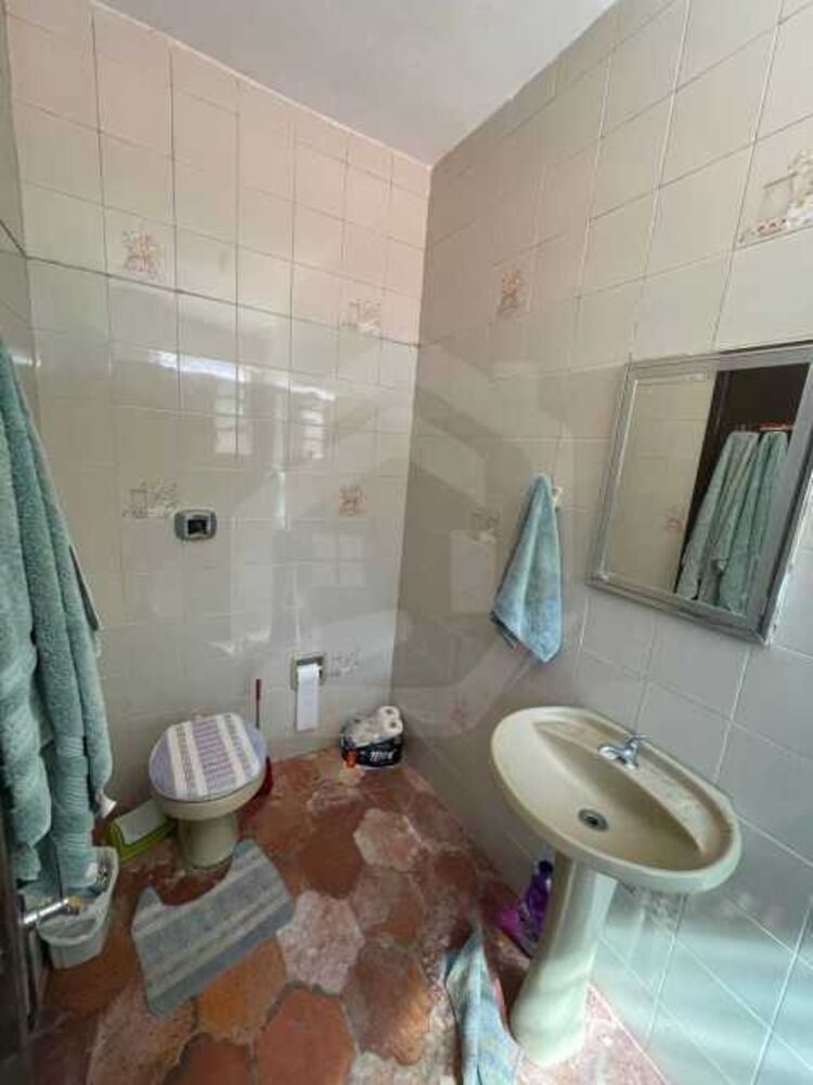 Casa à venda com 5 quartos, 200m² - Foto 7