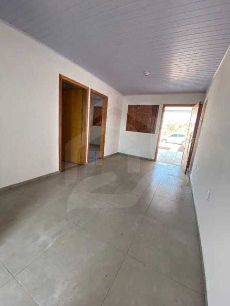 Casa à venda com 2 quartos, 60m² - Foto 3