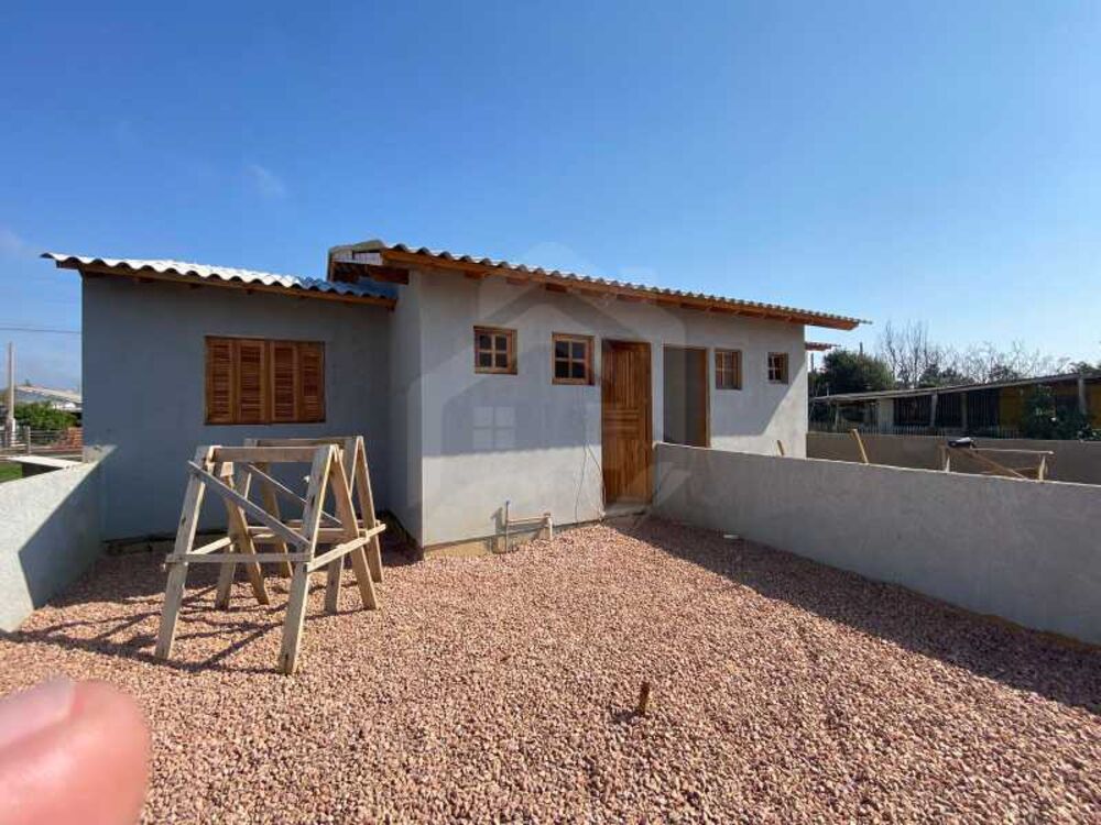 Casa à venda com 2 quartos, 60m² - Foto 4