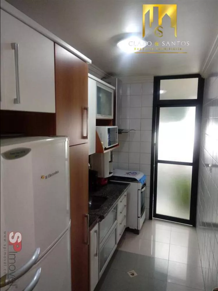 Apartamento à venda com 3 quartos, 63m² - Foto 3