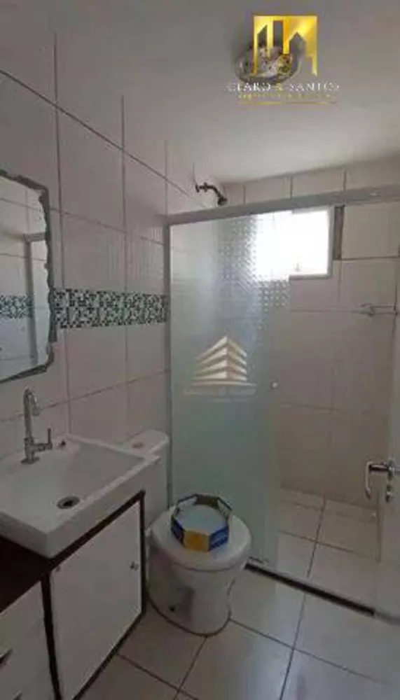 Apartamento à venda com 2 quartos, 42m² - Foto 2